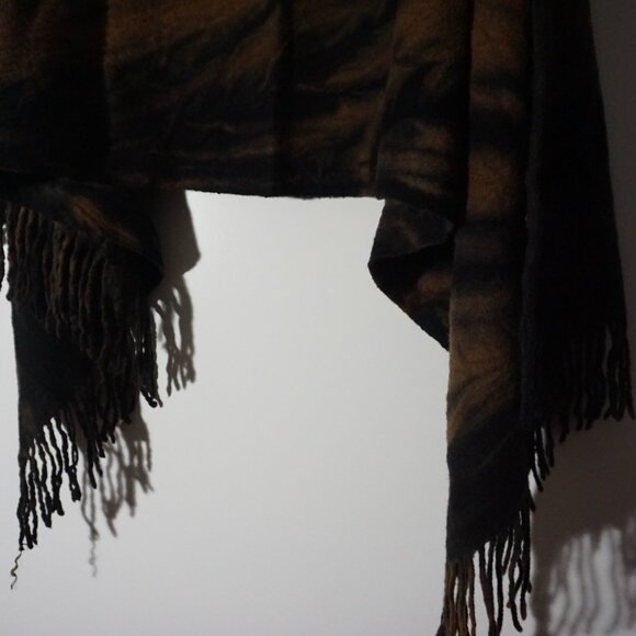 BNWT AW17 DRYKORN FOR BEAUTIFUL PEOPLE SCARF - Picture 4 of 6